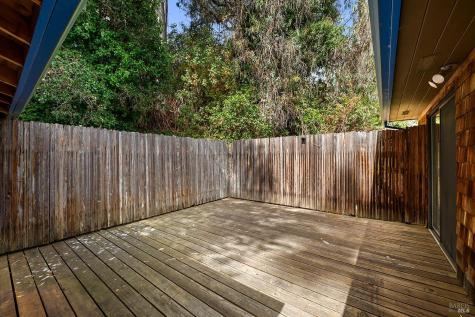 25-35 Linda Vista Terrace Petaluma CA 94952