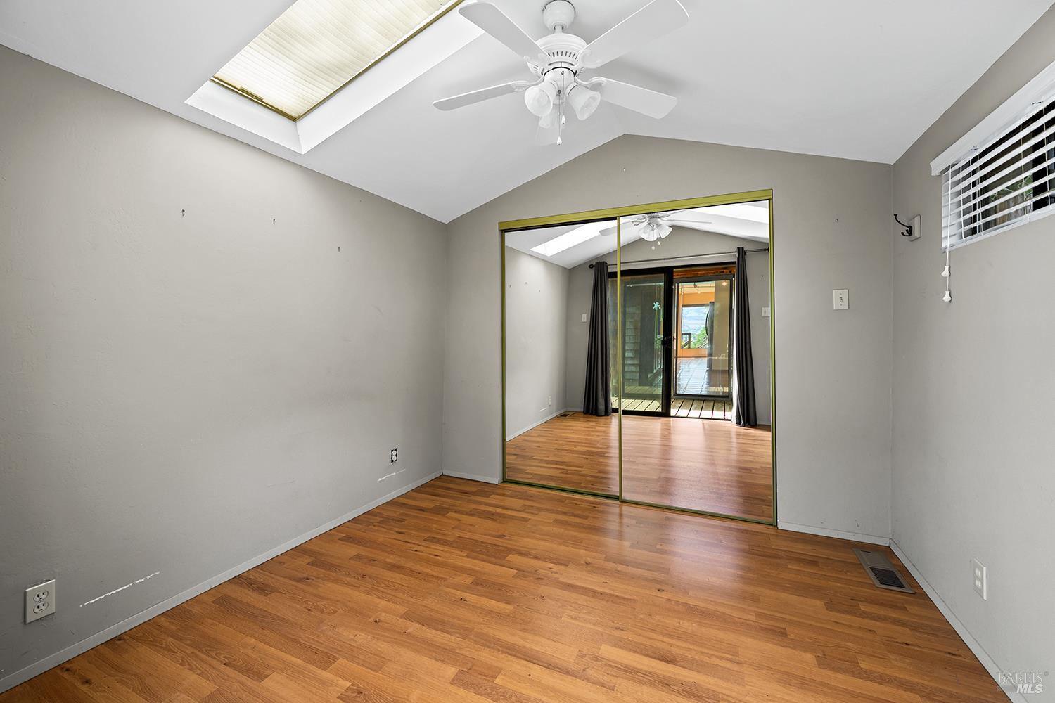 25-35 Linda Vista Terrace Petaluma CA 94952