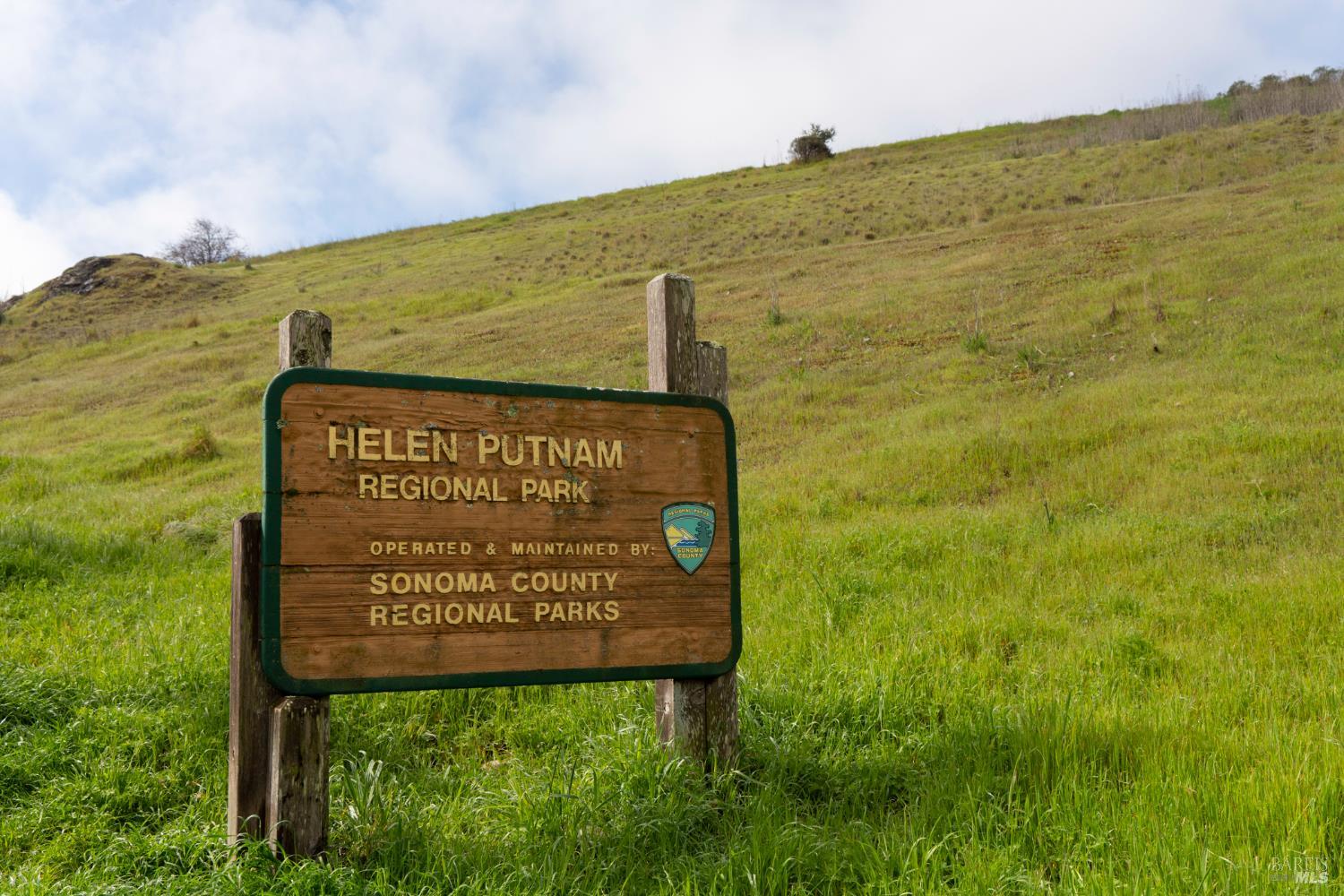 25-35 Linda Vista Terrace Petaluma CA 94952