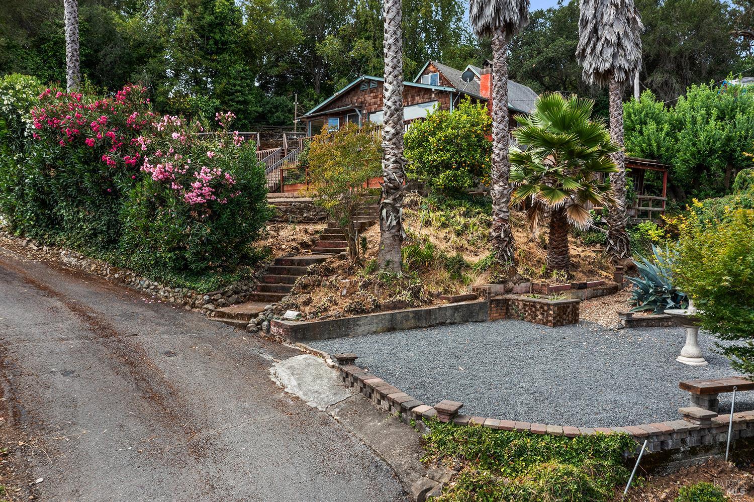 25-35 Linda Vista Terrace Petaluma CA 94952