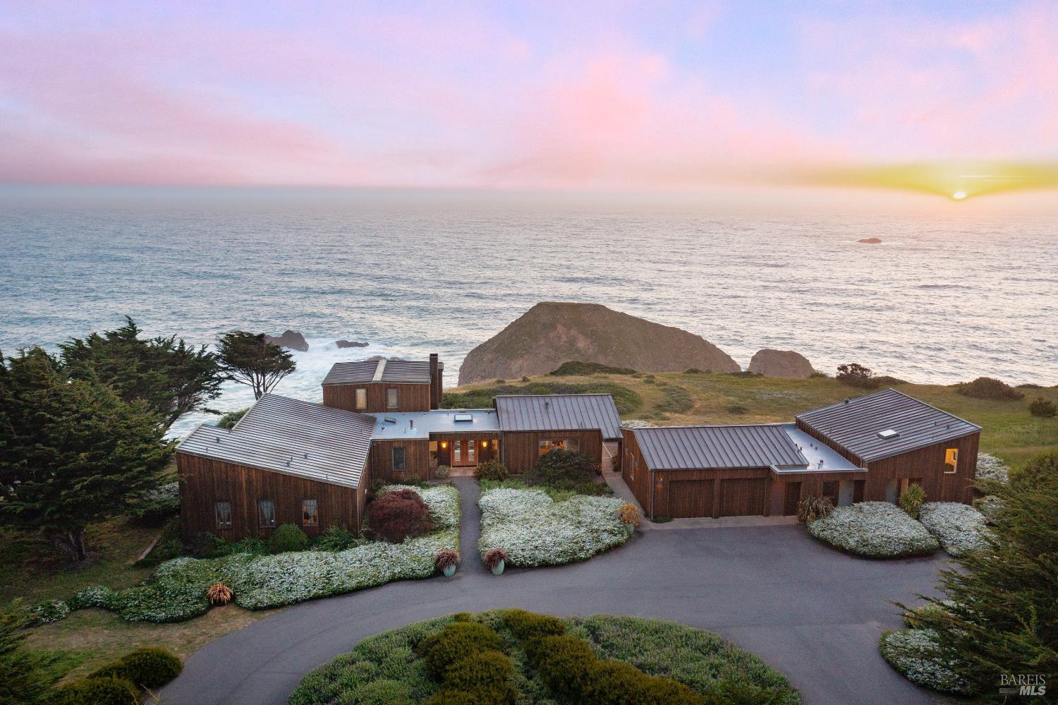 7000 S Highway 1 Elk CA 95432
