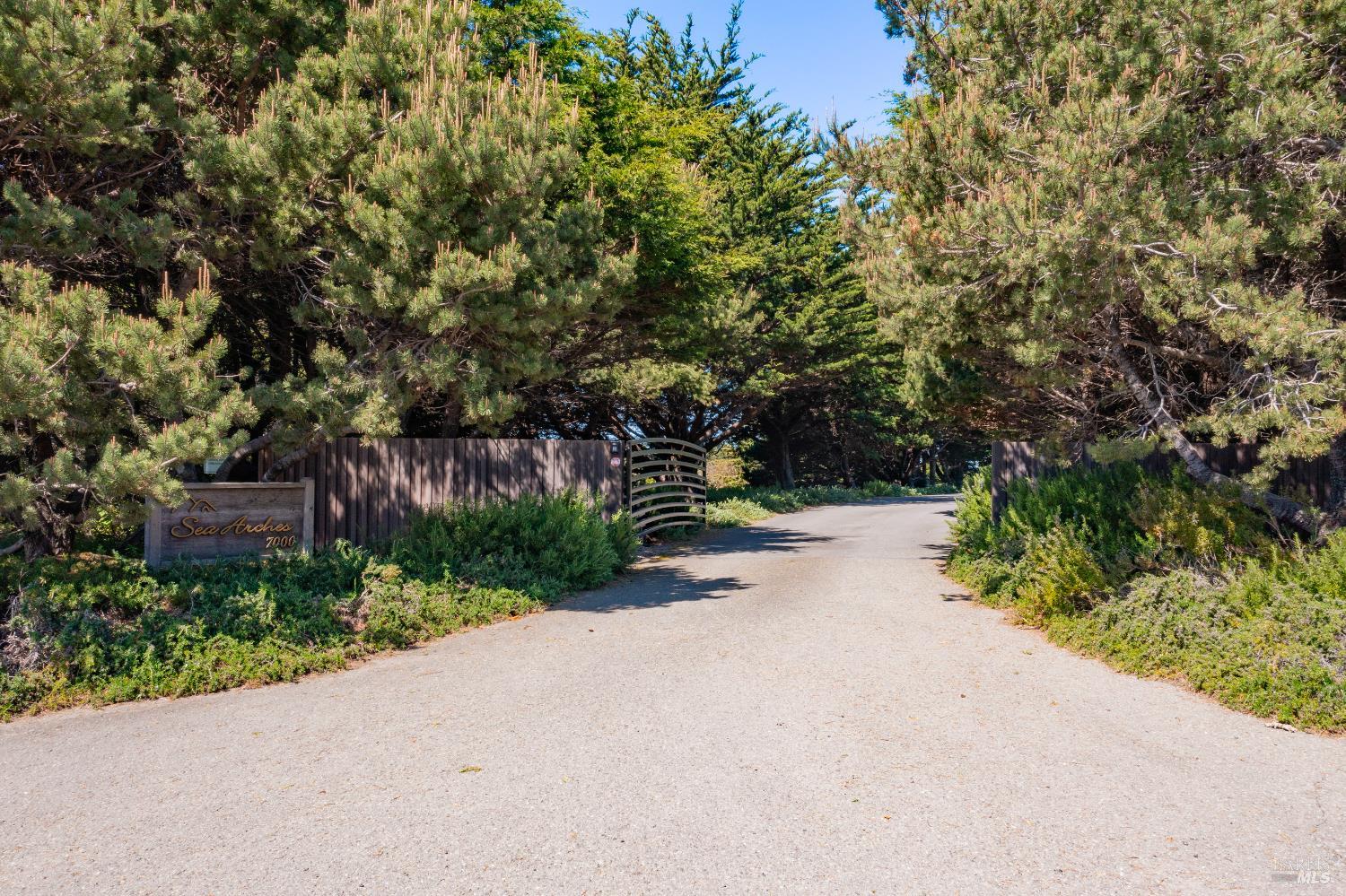 7000 S Highway 1 Elk CA 95432