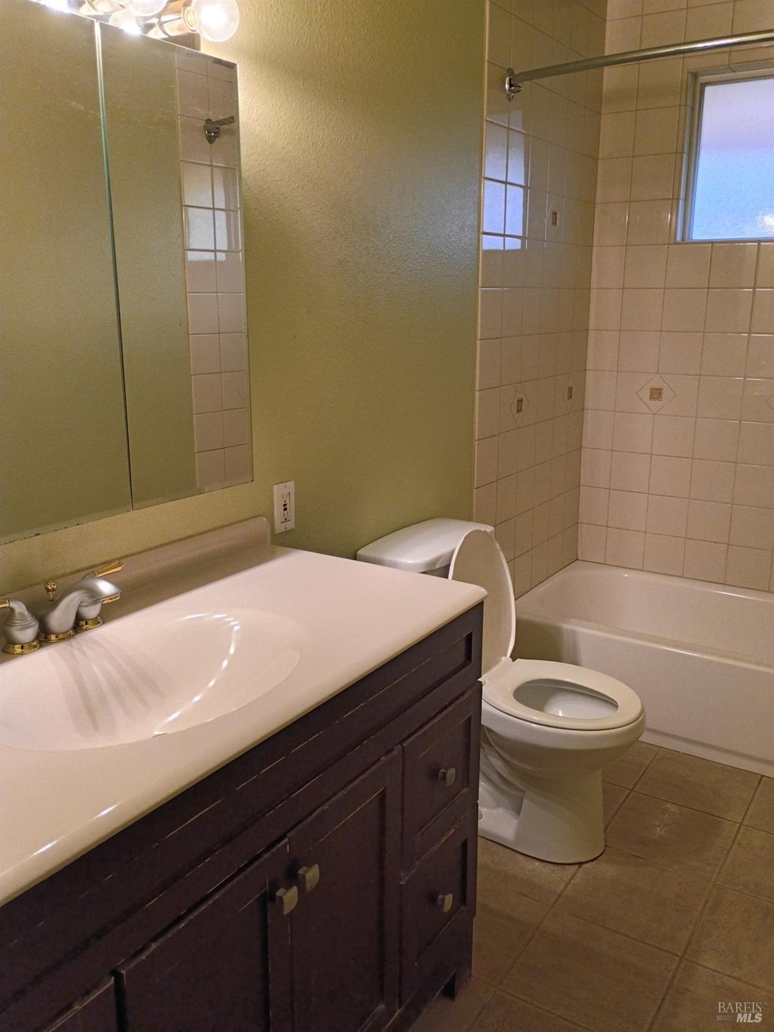 115 Luann Court Vallejo CA 94589