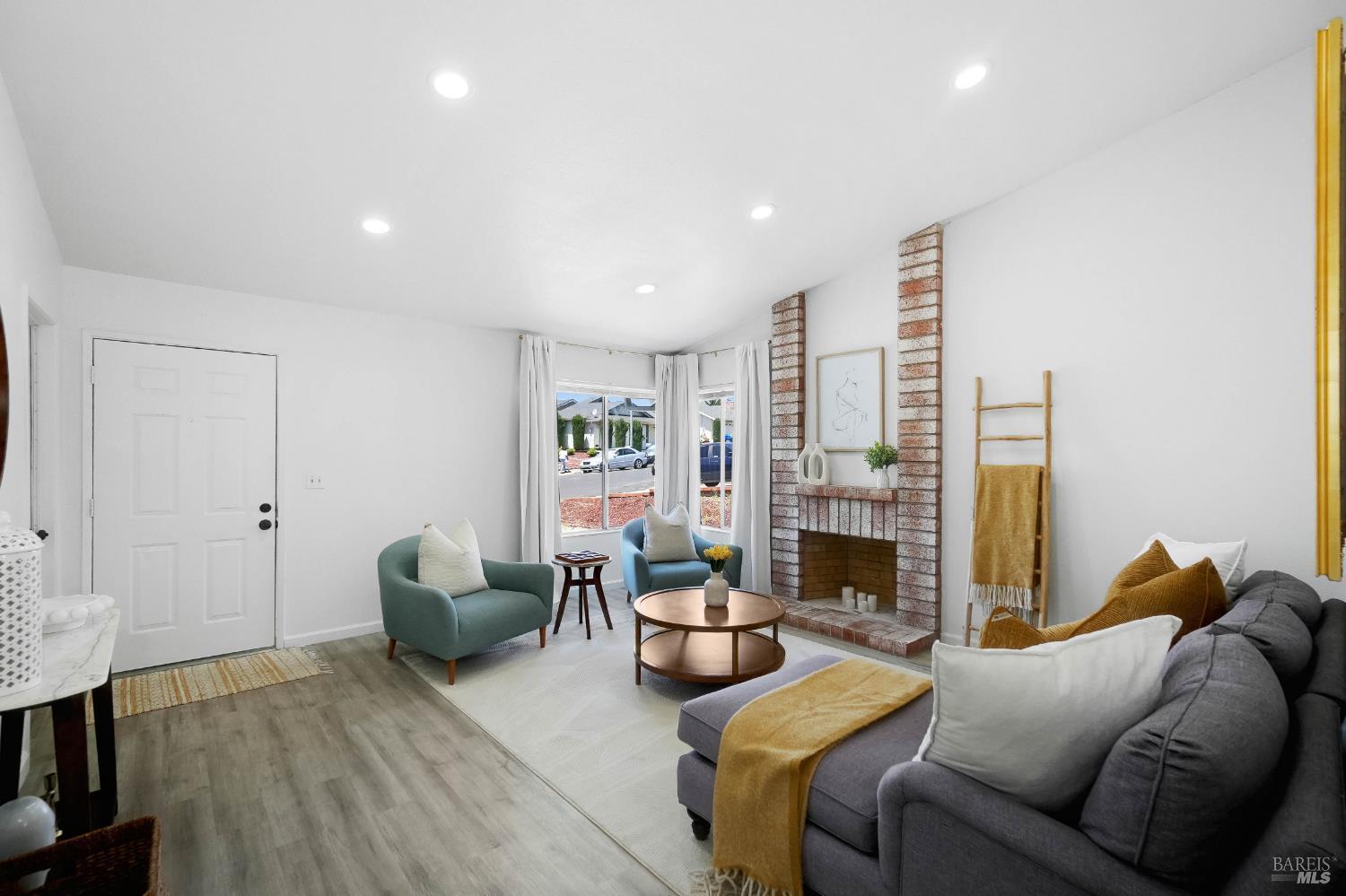 740 Coral Ridge Circle Rodeo CA 94572