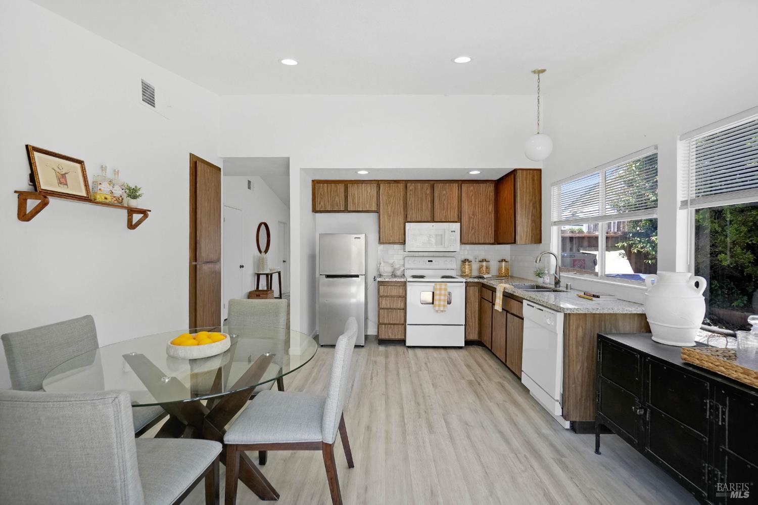 740 Coral Ridge Circle Rodeo CA 94572