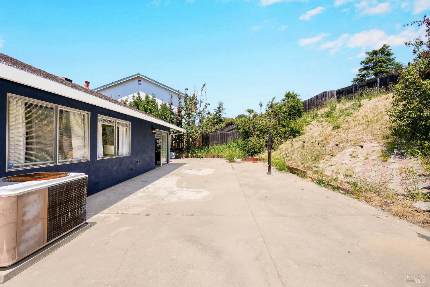740 Coral Ridge Circle Rodeo CA 94572
