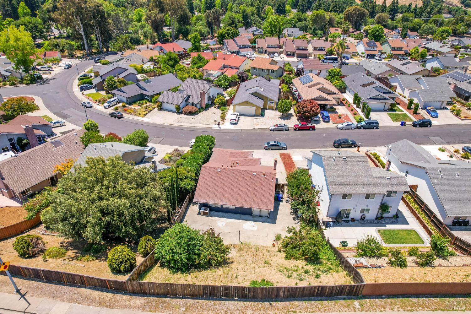 740 Coral Ridge Circle Rodeo CA 94572