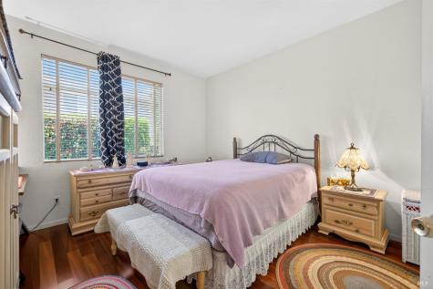2477 Meda Avenue Santa Rosa CA 95404