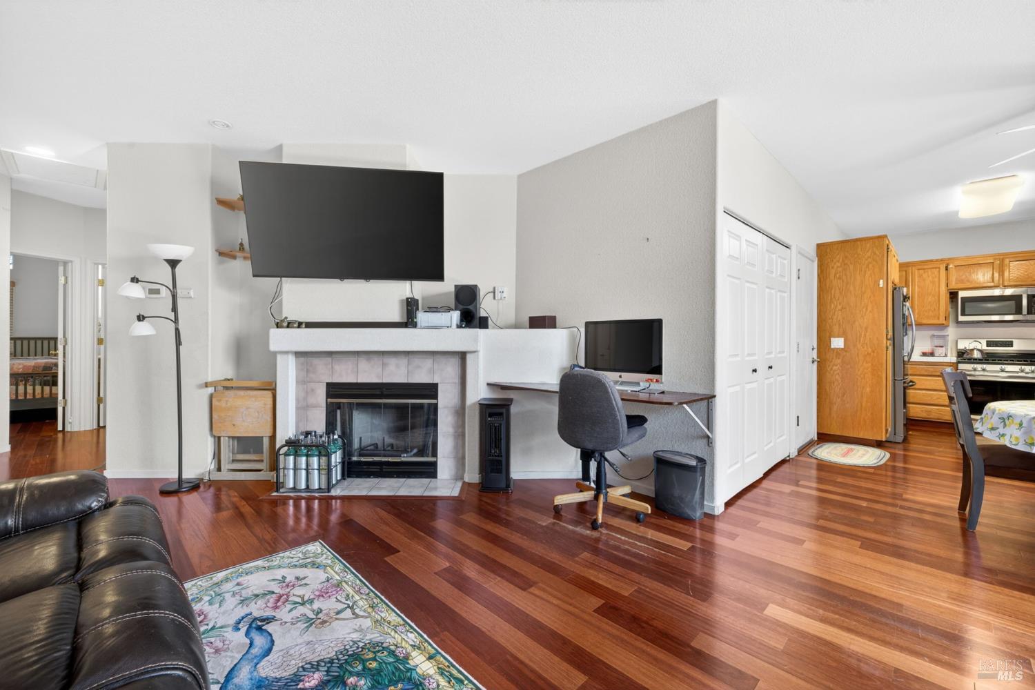 2477 Meda Avenue Santa Rosa CA 95404