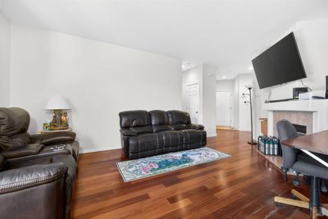 2477 Meda Avenue Santa Rosa CA 95404