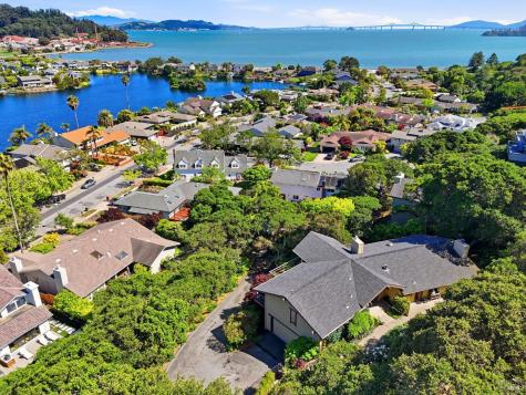 81 Peacock Drive San Rafael CA 94901