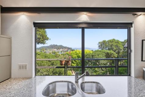 81 Peacock Drive San Rafael CA 94901