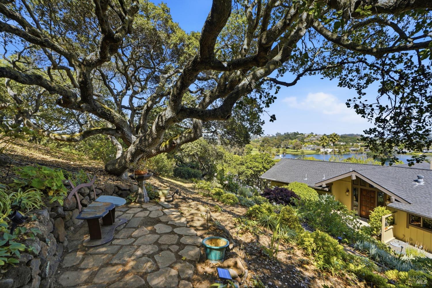 81 Peacock Drive San Rafael CA 94901
