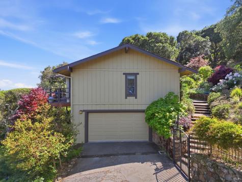 81 Peacock Drive San Rafael CA 94901