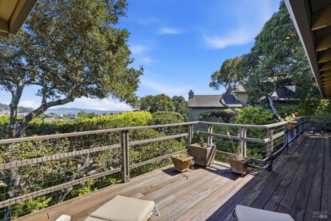 81 Peacock Drive San Rafael CA 94901