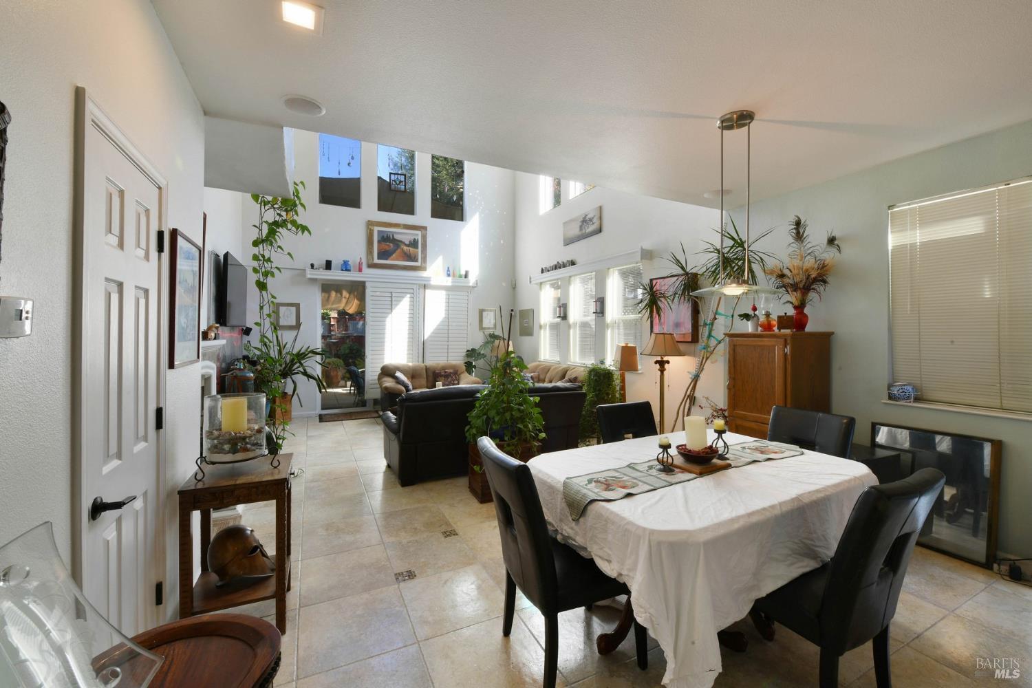 2218 Northview Street Santa Rosa CA 95403