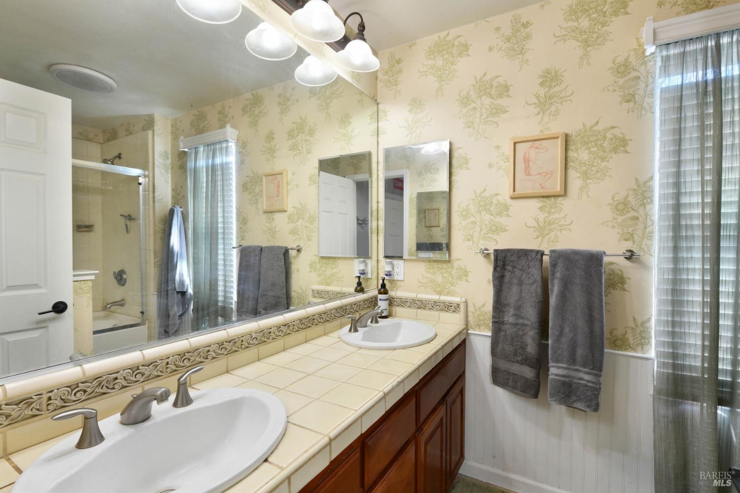 2218 Northview Street Santa Rosa CA 95403