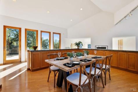 10300 Slattery Road Glen Ellen CA 95442