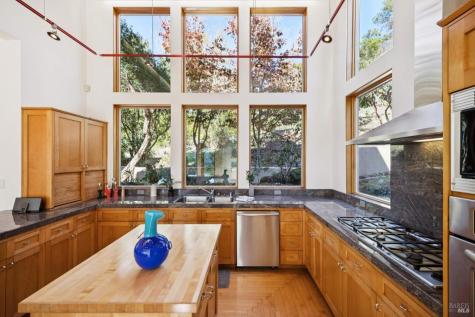 10300 Slattery Road Glen Ellen CA 95442
