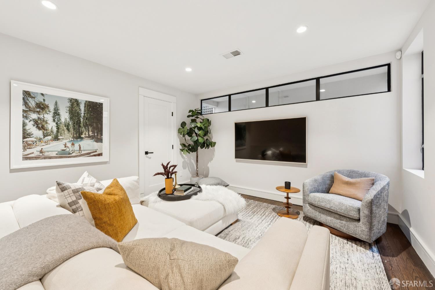 1974 Filbert Street San Francisco CA 94123
