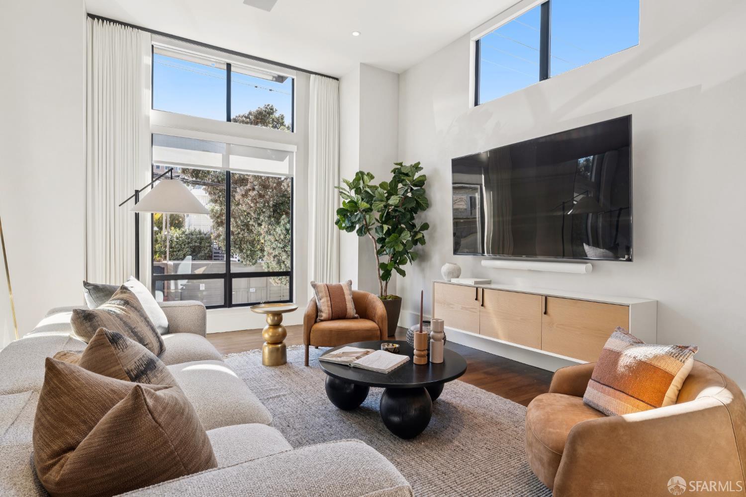1974 Filbert Street San Francisco CA 94123