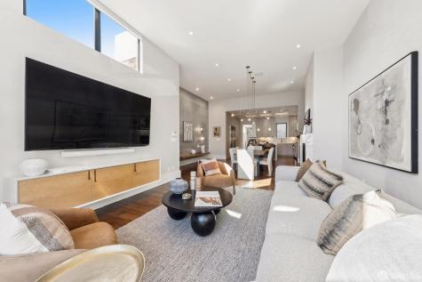 1974 Filbert Street San Francisco CA 94123