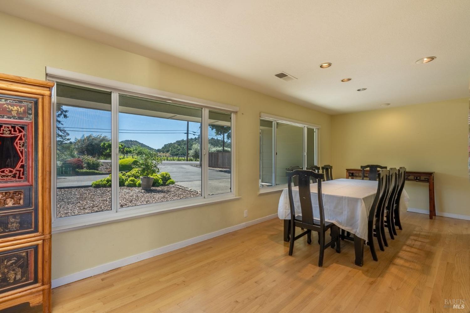 1550 Yountville Cross Road Yountville CA 94599