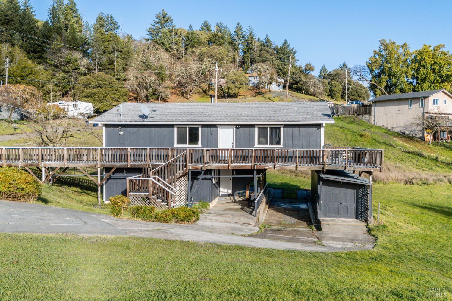 27310 Oriole Drive Willits CA 95490