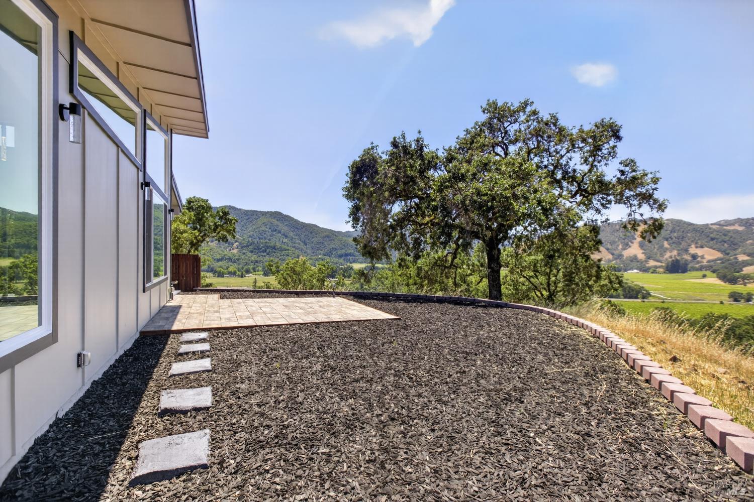 868 Sanel Drive Ukiah CA 95482