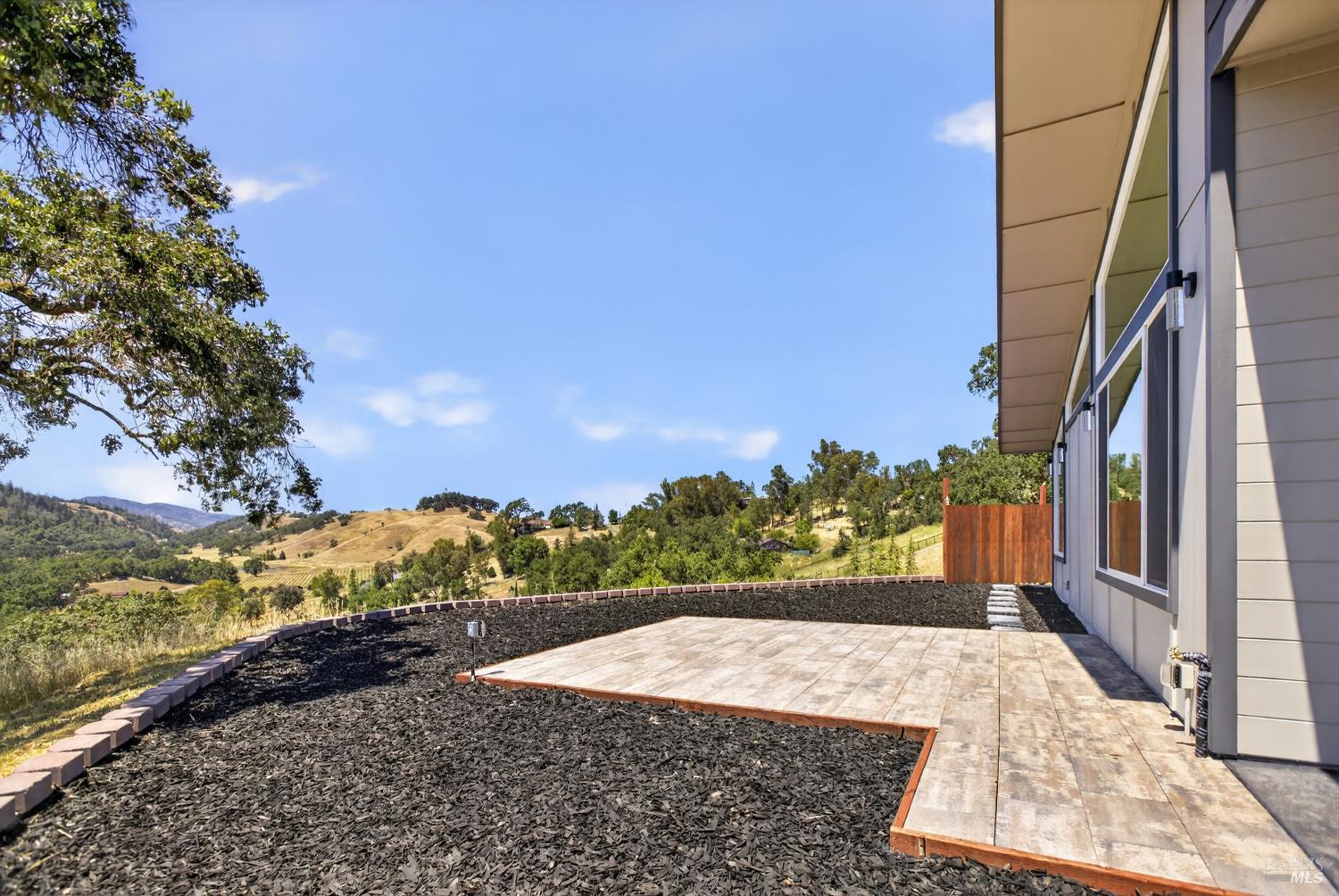 868 Sanel Drive Ukiah CA 95482