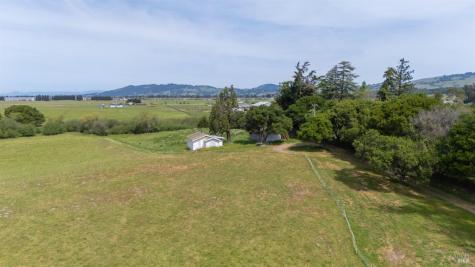 355 Formschlag Lane Penngrove CA 94951