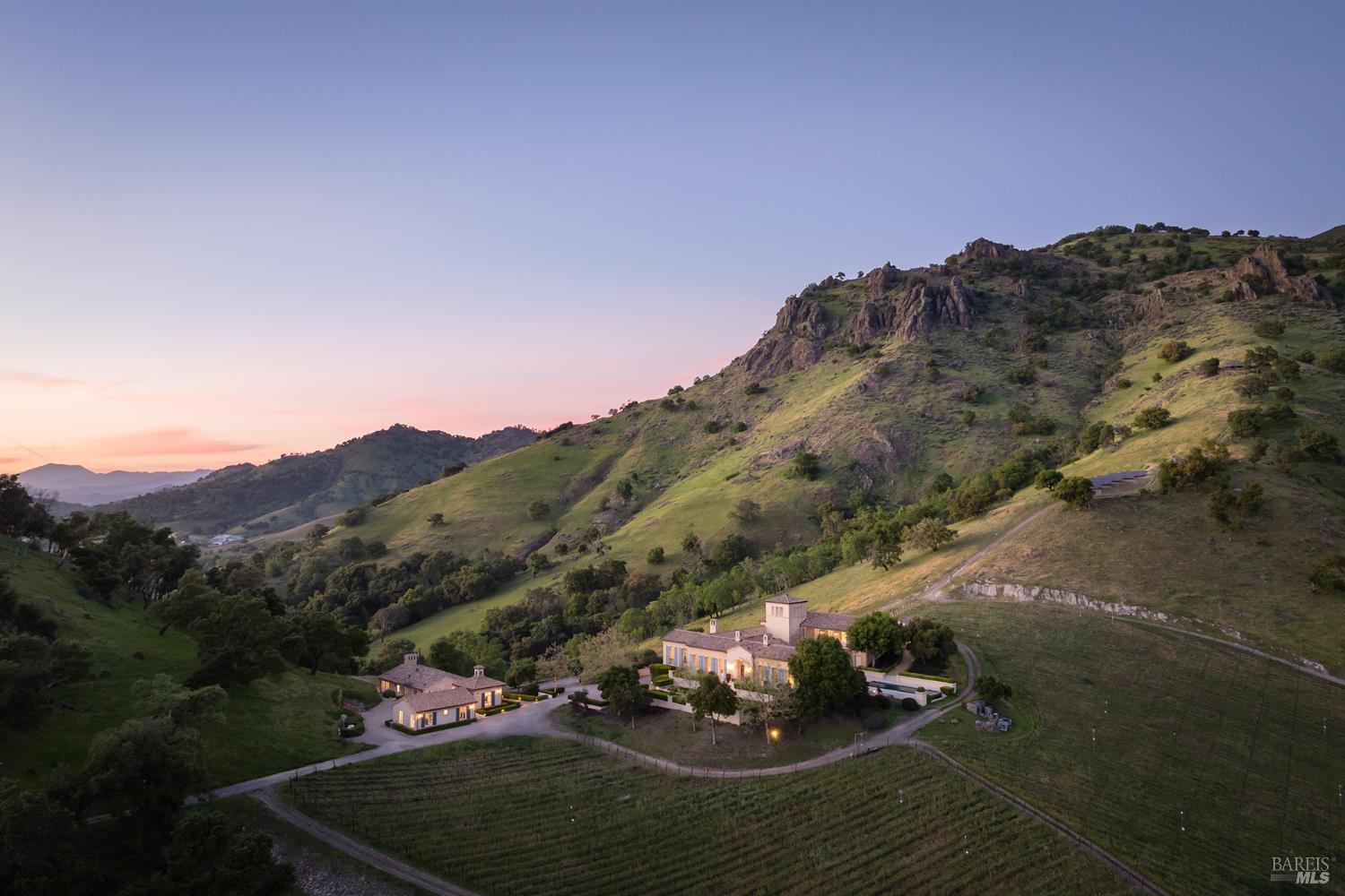 5870 Silverado Trail Napa CA 94558