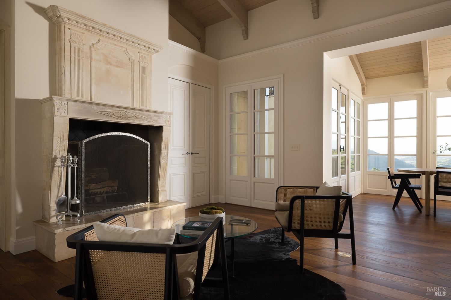 5870 Silverado Trail Napa CA 94558