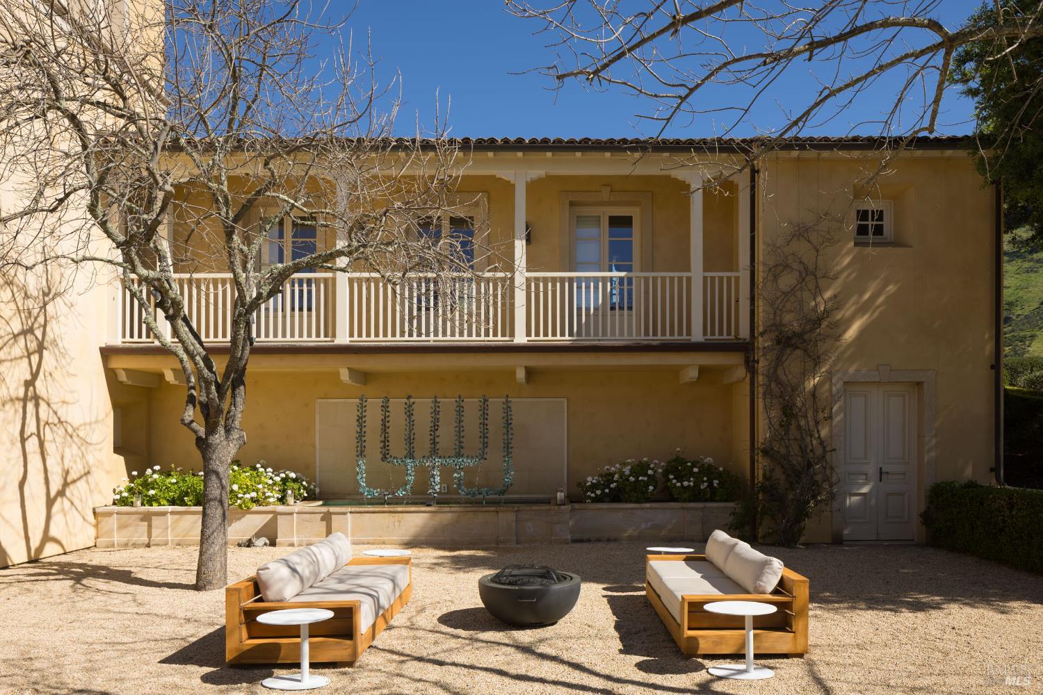 5870 Silverado Trail Napa CA 94558