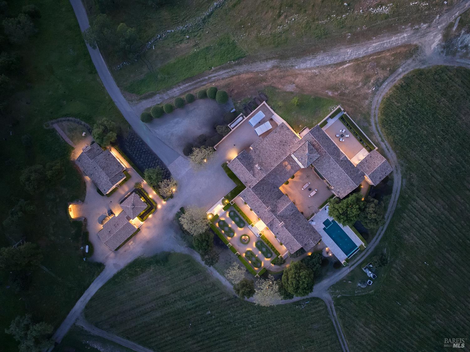 5870 Silverado Trail Napa CA 94558