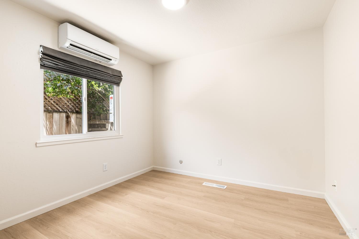 18 Eastside Circle Petaluma CA 94954