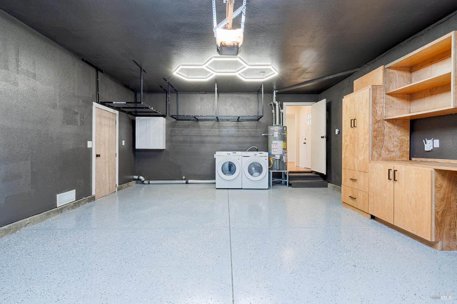 18 Eastside Circle Petaluma CA 94954