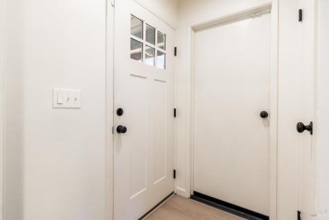 18 Eastside Circle Petaluma CA 94954