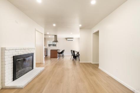 18 Eastside Circle Petaluma CA 94954