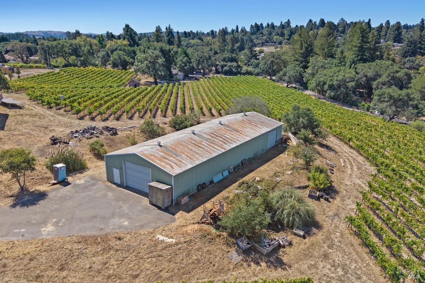 7096 Baker Lane Sebastopol CA 95472