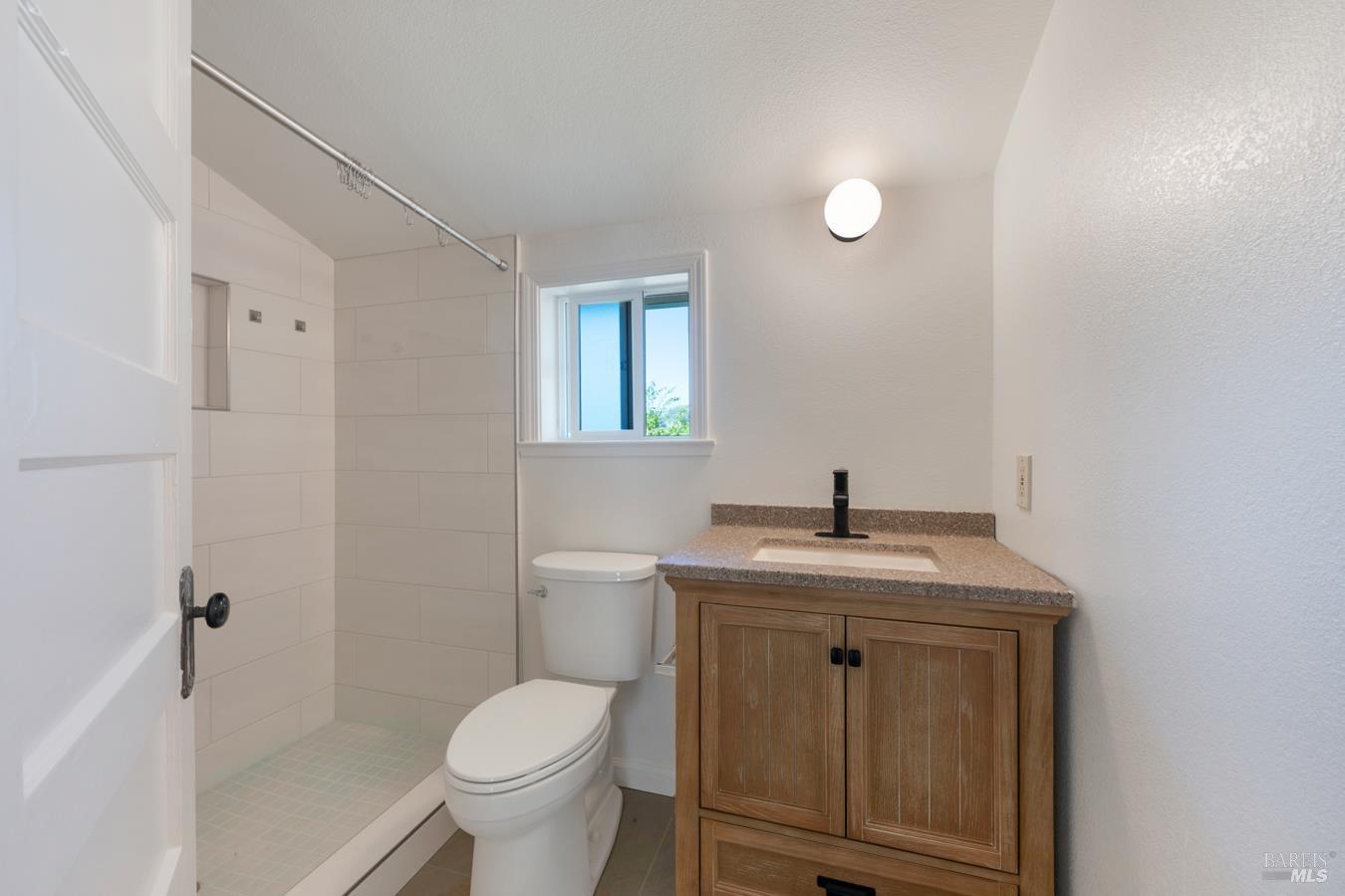 7096 Baker Lane Sebastopol CA 95472