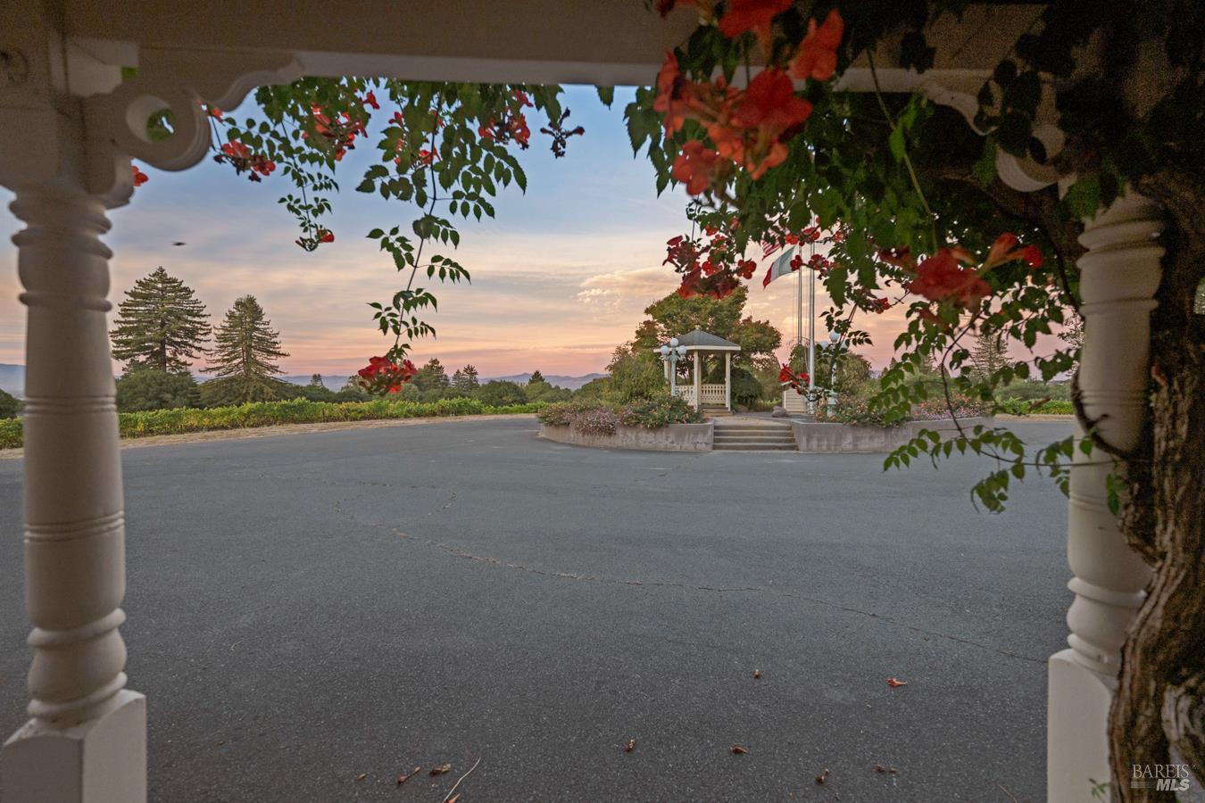 7096 Baker Lane Sebastopol CA 95472
