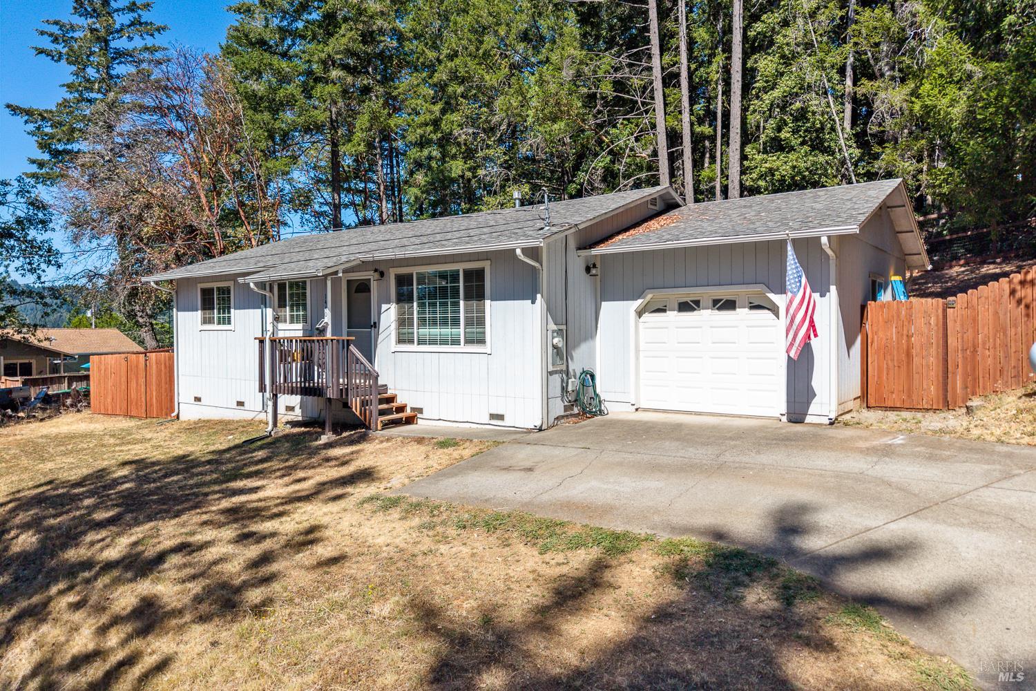 1440 Harrah Place Willits CA 95490