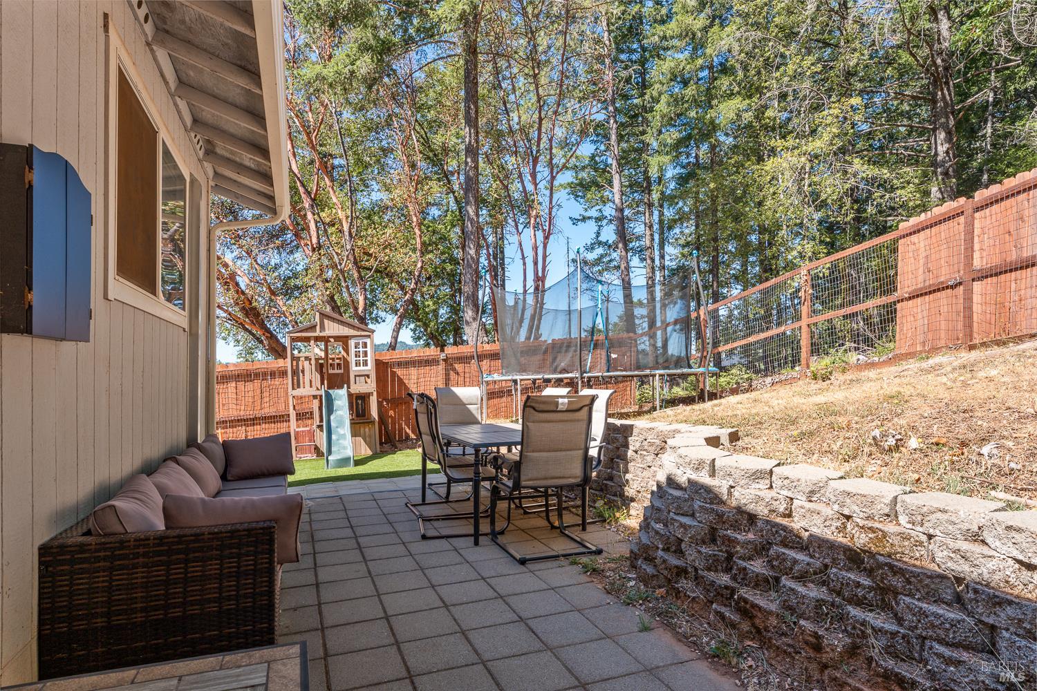 1440 Harrah Place Willits CA 95490
