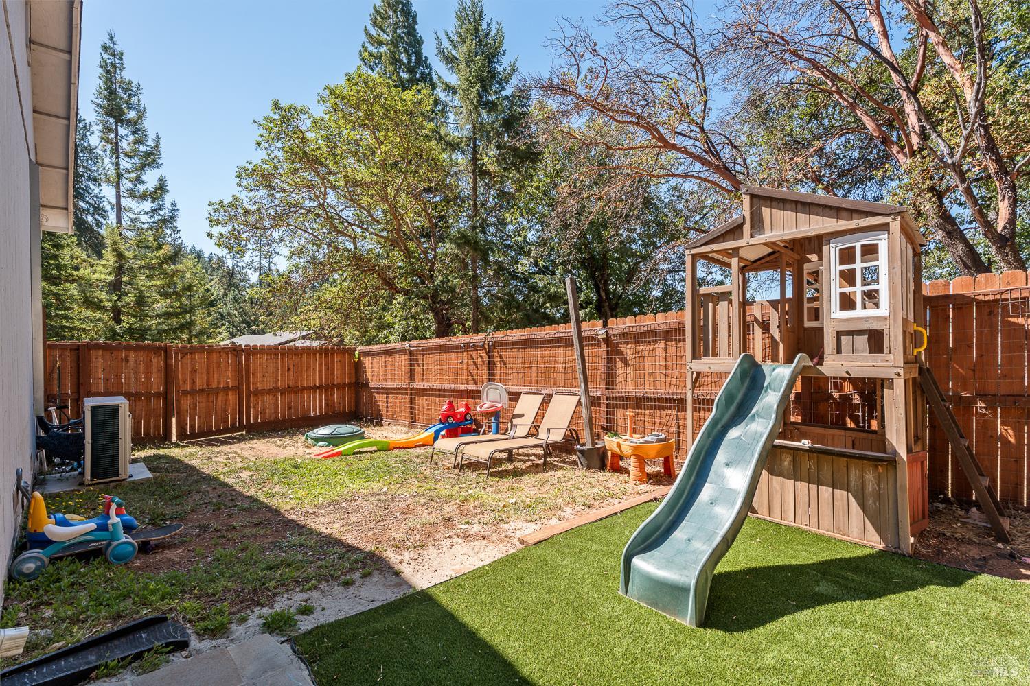 1440 Harrah Place Willits CA 95490