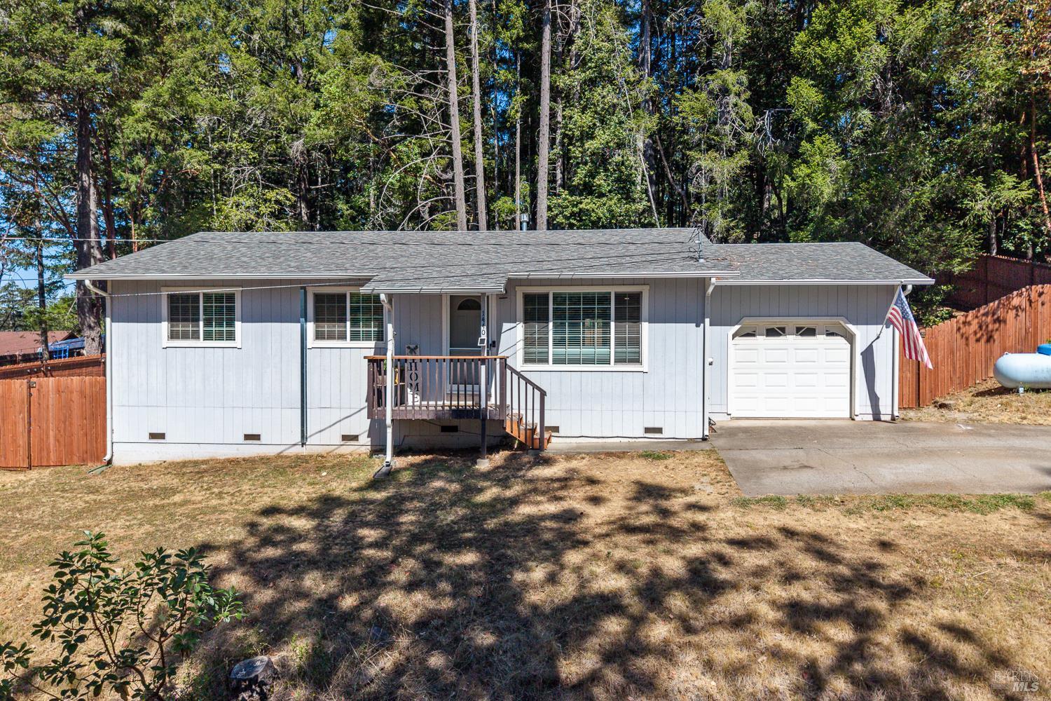 1440 Harrah Place Willits CA 95490