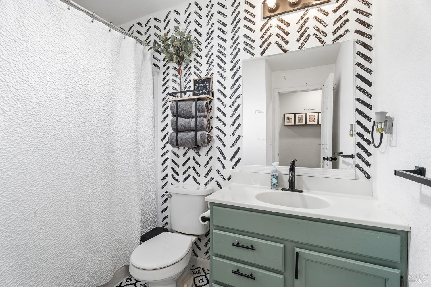 1440 Harrah Place Willits CA 95490