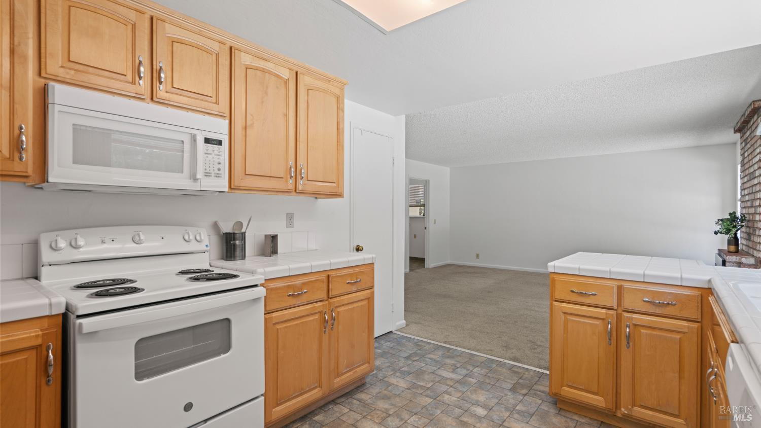 107 Northpark Drive Vacaville CA 95688