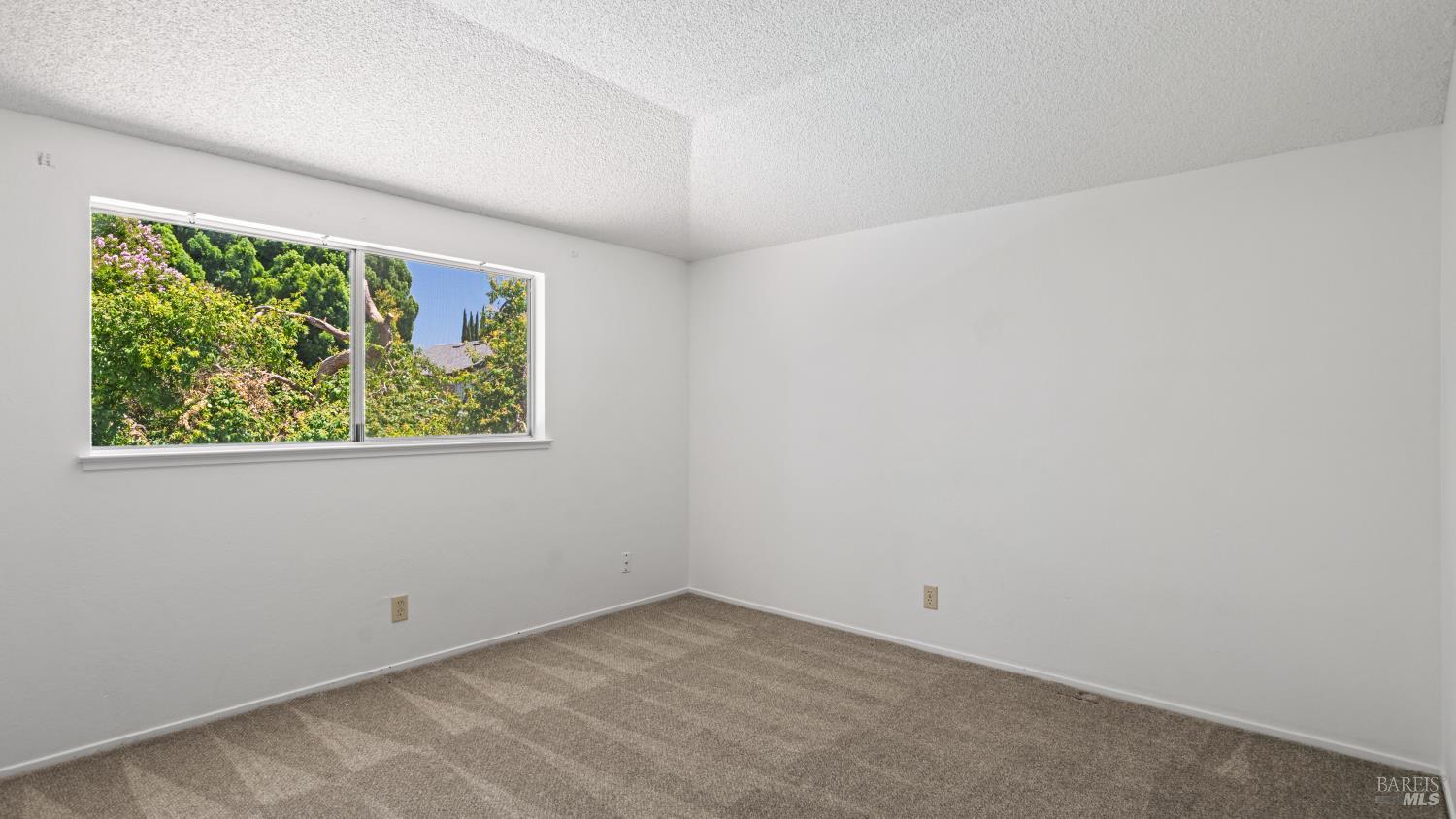 107 Northpark Drive Vacaville CA 95688