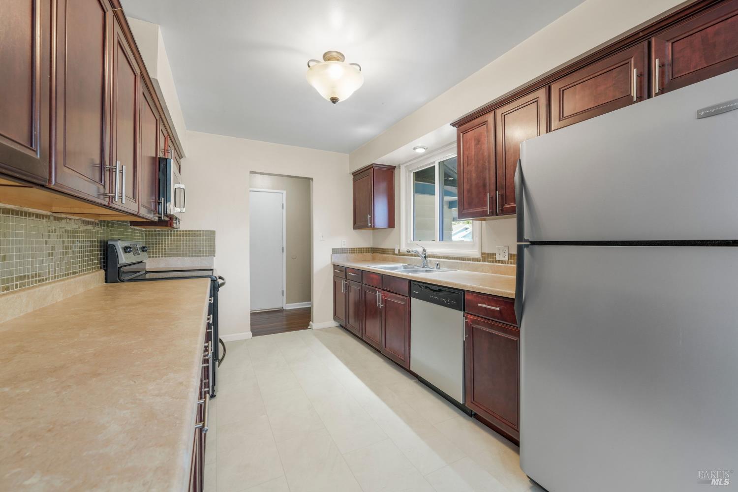 1801 Sycamore Drive Fairfield CA 94533